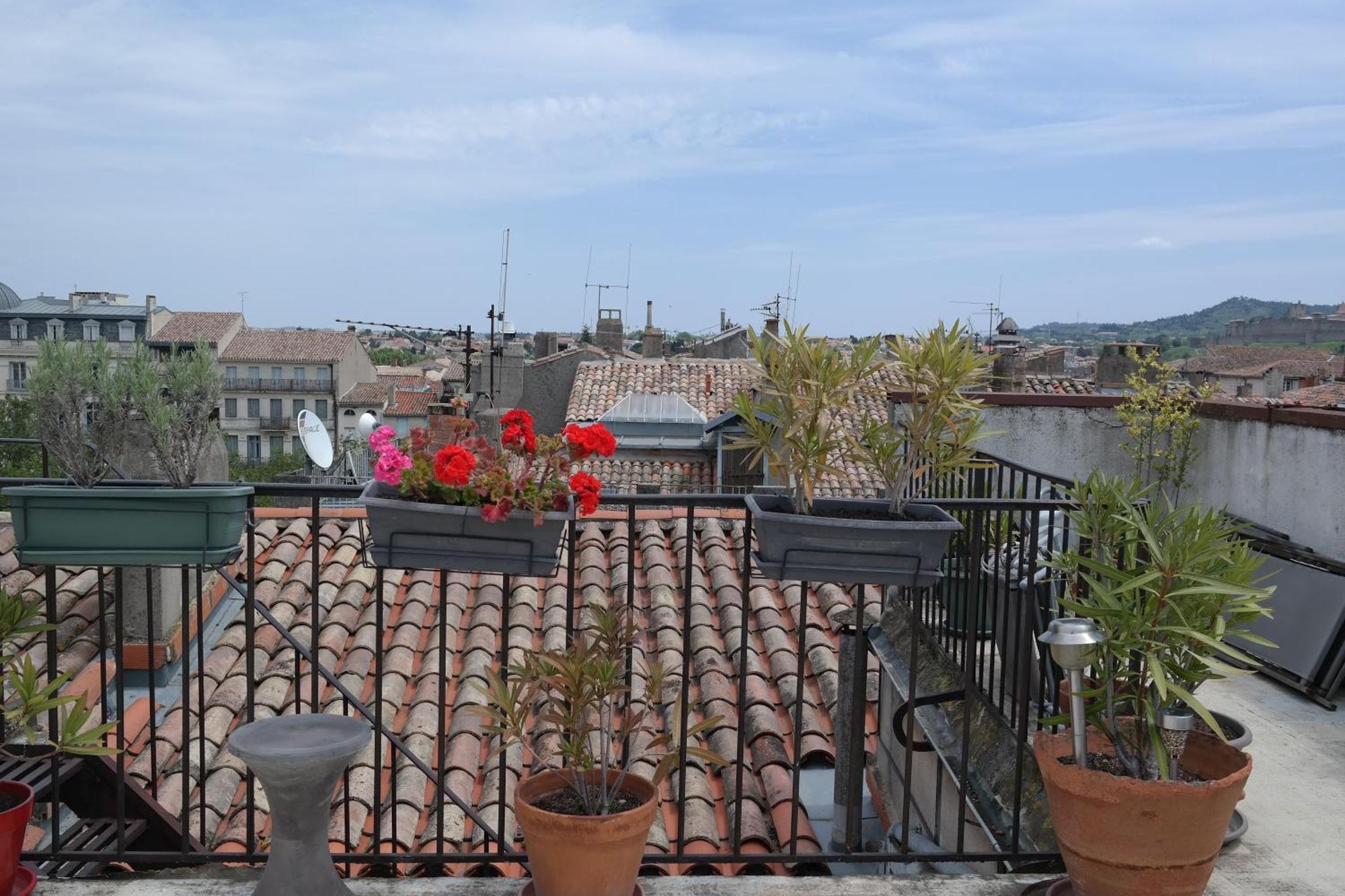 Penthouse Apartment Overlooking Place Carnot Carcassonne Zewnętrze zdjęcie
