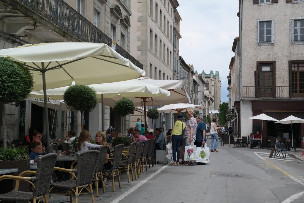 Penthouse Apartment Overlooking Place Carnot Carcassonne Zewnętrze zdjęcie
